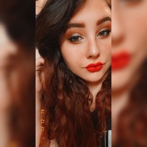 Meet your posher: Angelina